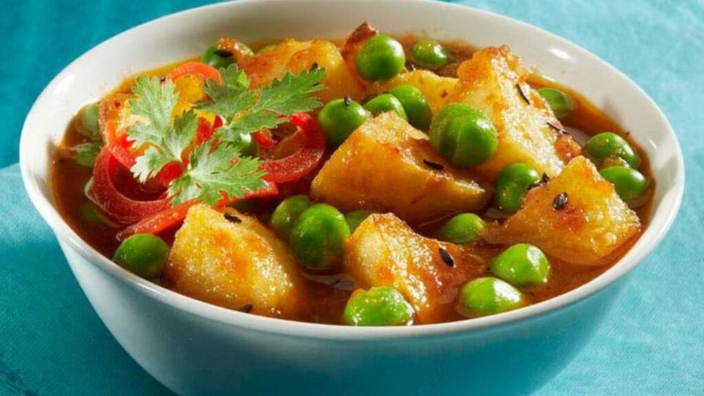 A bowl of alu matar, an Indian food recipe